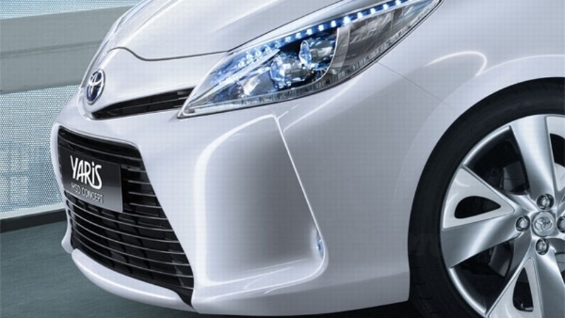 Toyota Yaris HSD Concept