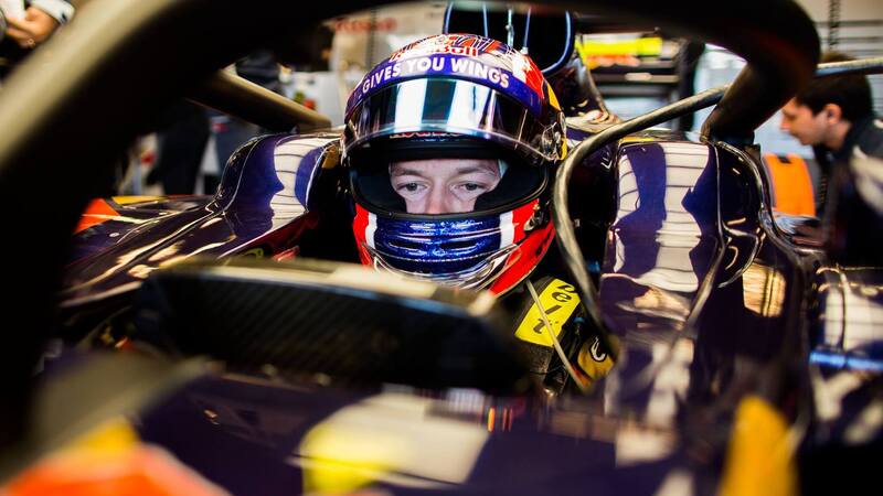 Formula 1: Daniil Kvyat confermato in Toro Rosso per il 2017