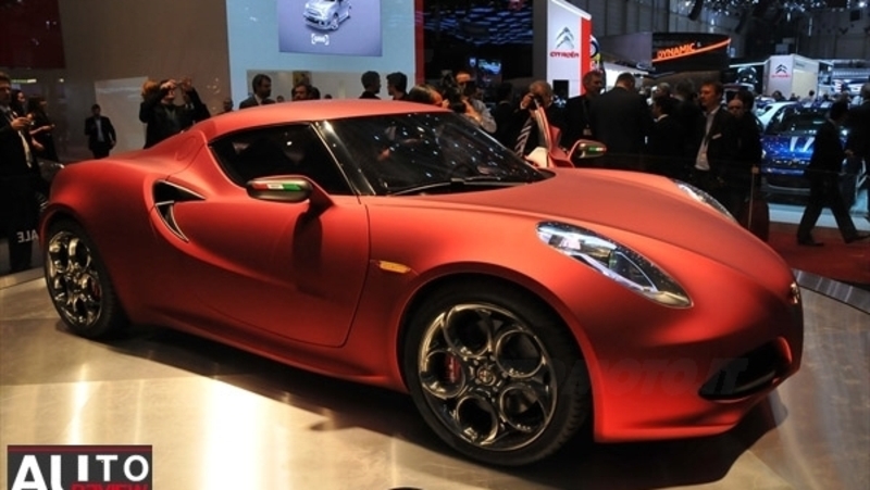 Alfa Romeo 4C: coster&agrave; 40.000 euro?