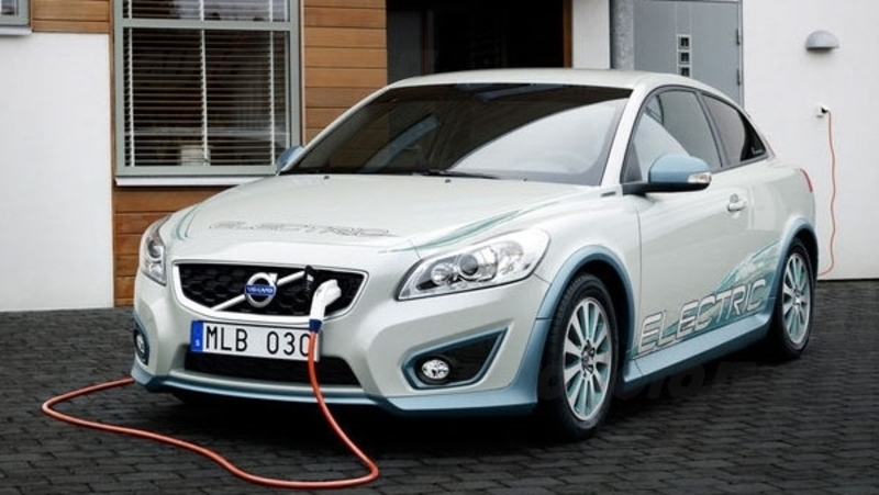 Volvo C30 Electric: allo studio la ricarica wireless