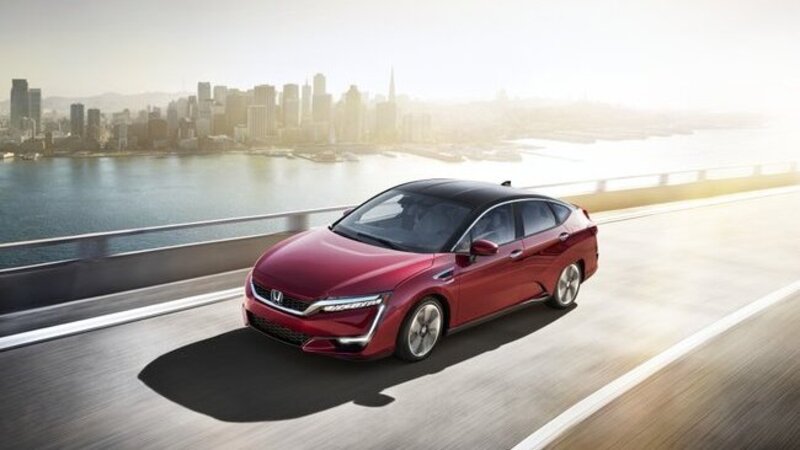 Honda Clarity: elettrica con maggiore autonomia omologata negli USA