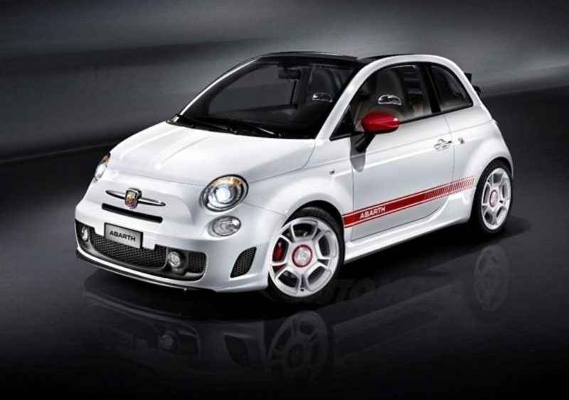 Nuova Abarth 500 C: in arrivo il cambio manuale