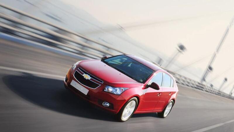 Chevrolet Cruze 5 porte: coster&agrave; 13.900 euro