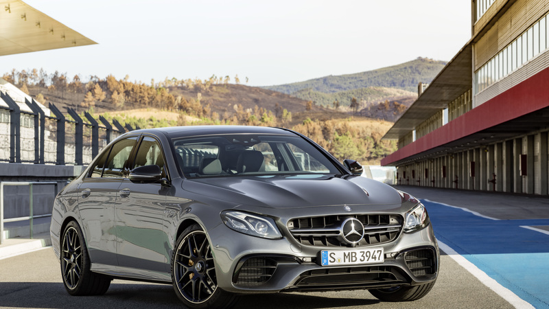 Nuova Mercedes E 63 AMG: ora solo a trazione integrale