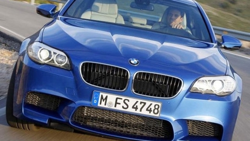 Nuova BMW M5 - video