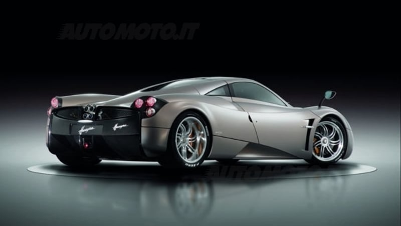 Pagani: la Huayra arriver&agrave; negli USA con un anno di ritardo per via degli airbag