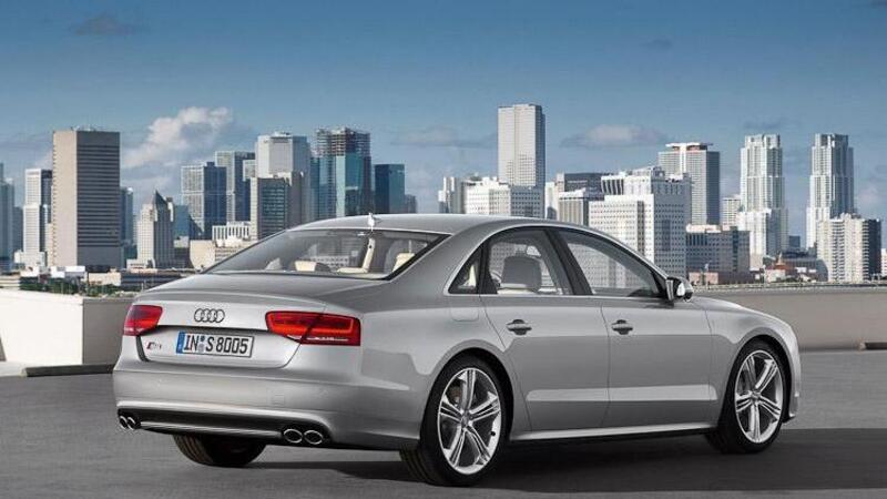 Audi: nuova S8 in anteprima a Francoforte