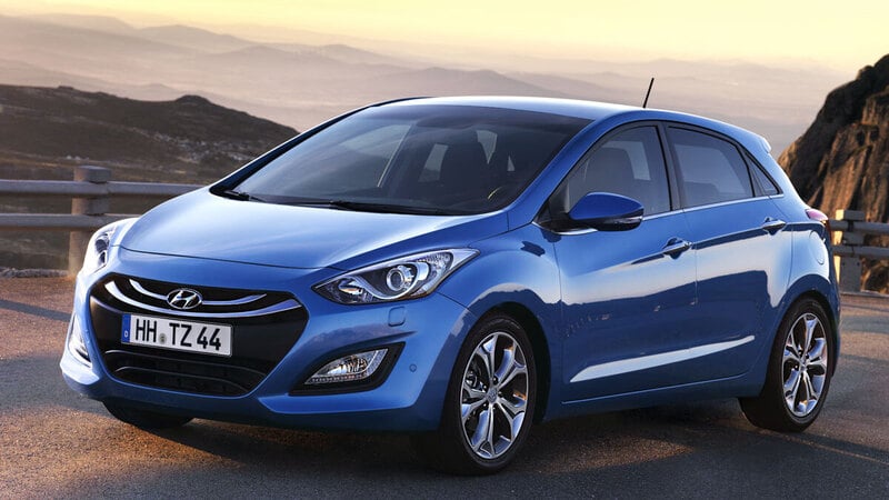 Hyundai i30: prime immagini ufficiali