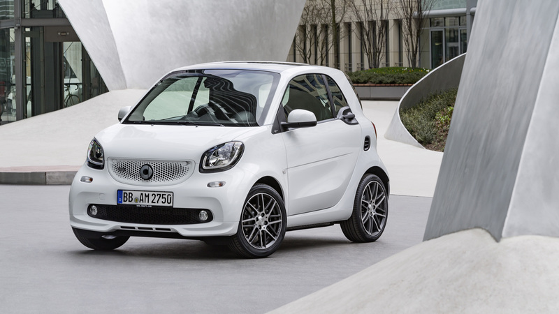 Buon compleanno smart! La city-car compie 18 anni