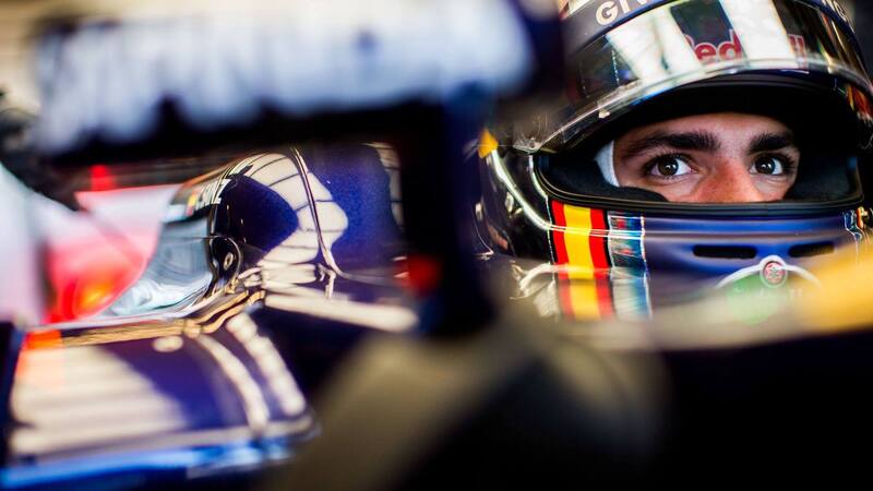 F1, Sainz: &laquo;Sedile in Red Bull a breve o mi guarder&ograve; intorno&raquo;