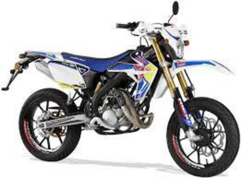 Rieju MRT 50 Motard (2009 - 17) (2)