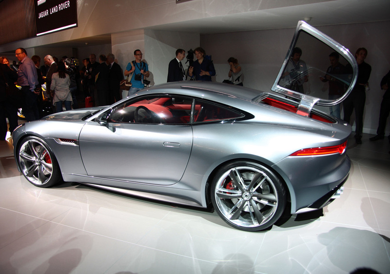 IAA 2011 live: Jaguar C-X16