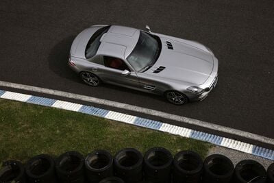 Mercedes-Benz SLS AMG: al vaglio la GT3 stradale e la Black Series