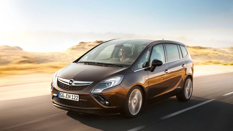 Opel: nuova Zafira Tourer