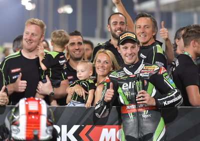 SBK. Davies vince Gara-1 e Rea è campione del mondo