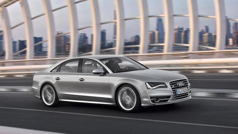 Audi S8: arriver&agrave; nell&rsquo;estate 2012