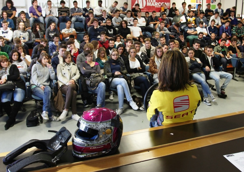 Seat: Sara Safe Factor 2011