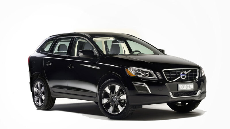 Volvo: XC60 Limited Edition e colorazioni opache