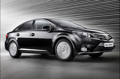 Nuova Toyota Avensis: al via la produzione in Inghilterra