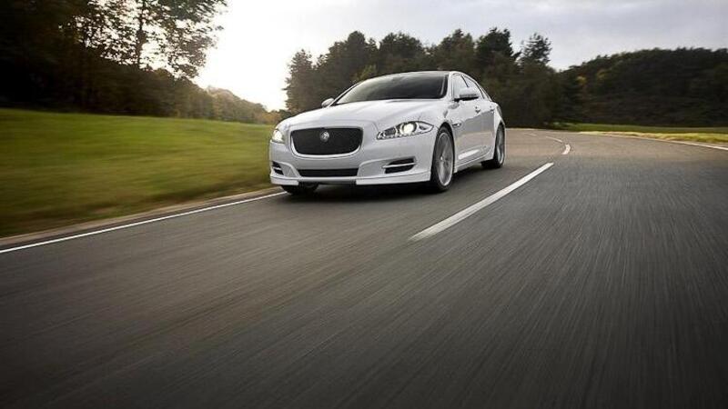 Jaguar XJ: nuovi pacchetti sportivi Sport Pack e Speed Pack