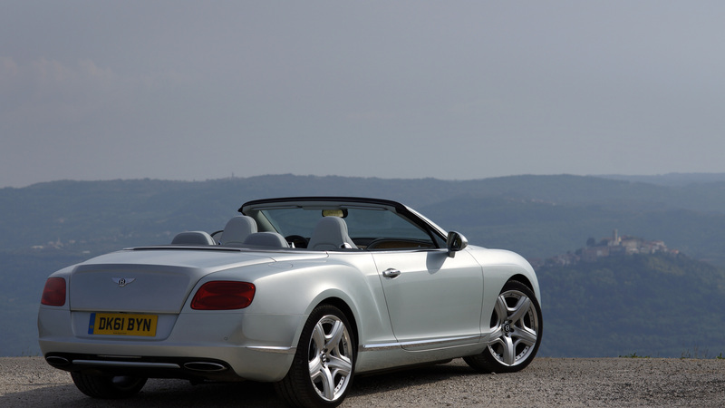 Bentley Continental GTC Convertible a Los Angeles