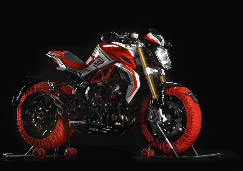 MV Agusta Dragster 800 Dragster 800 RR RC (2016 - 17) (6)