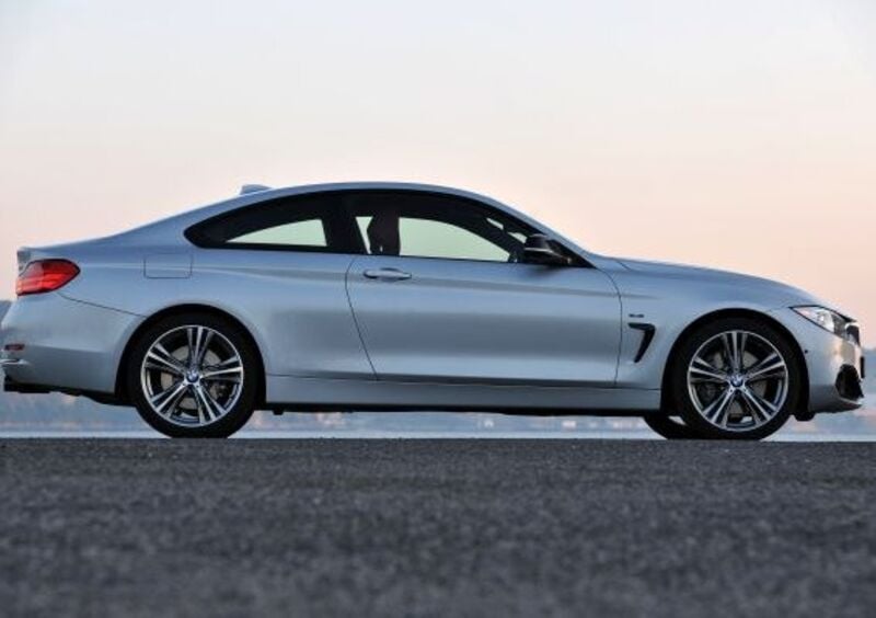 BMW Serie 4 Coupé (2013-21) (50)