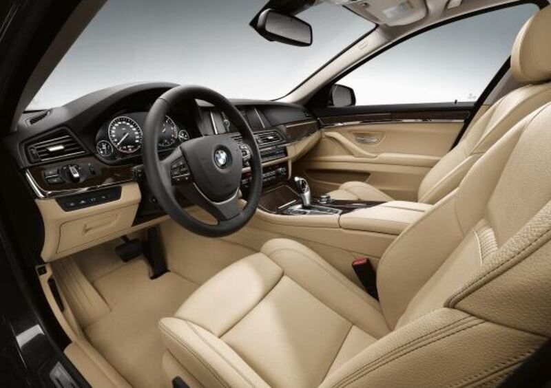 BMW Serie 5 (2009-17) (4)