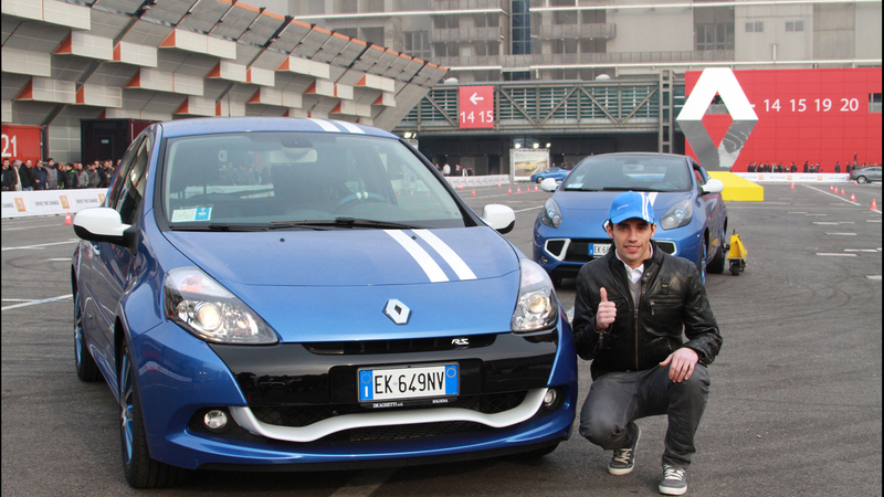 Michele Pirro su Renault Gordini al Motor Show