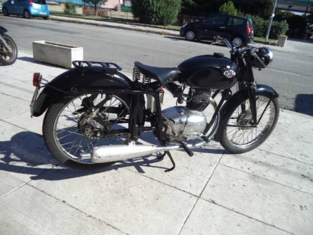 Gilera 150 PARALLELOGRAMMA (2)