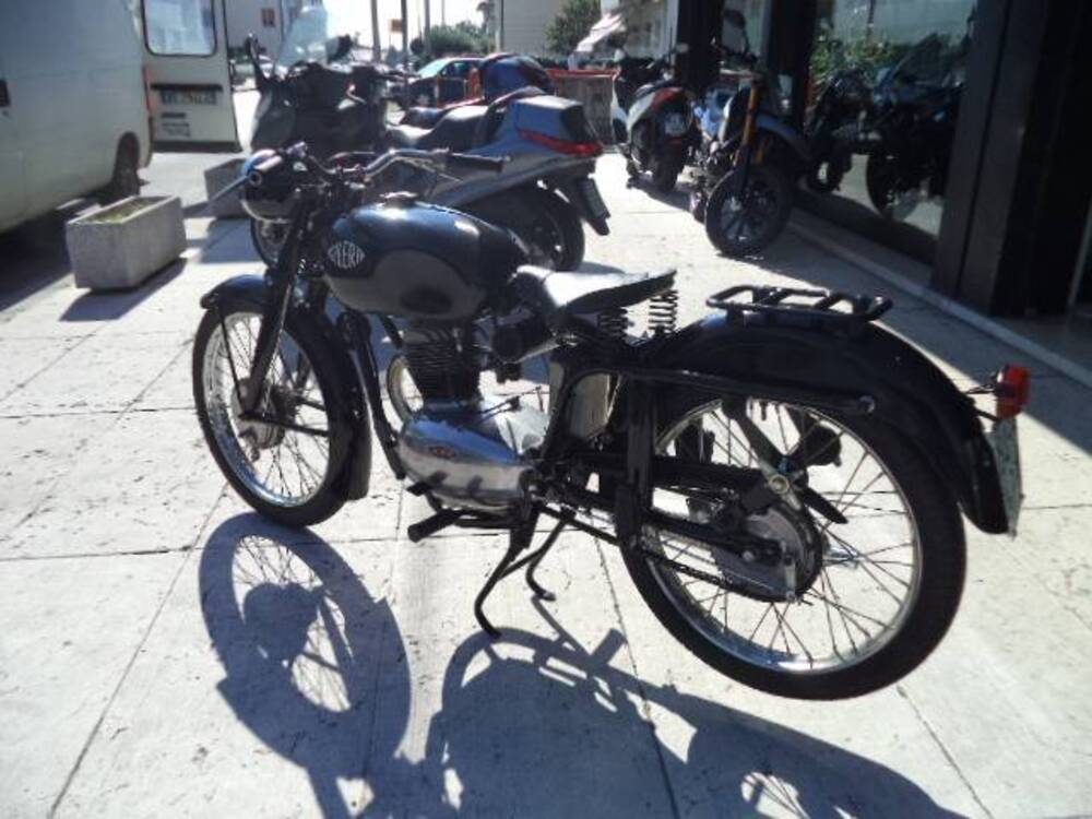 Gilera 150 PARALLELOGRAMMA (6)