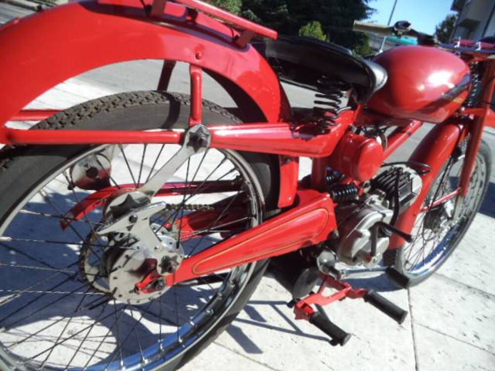 Moto Guzzi CARDELLINO 75 (12)