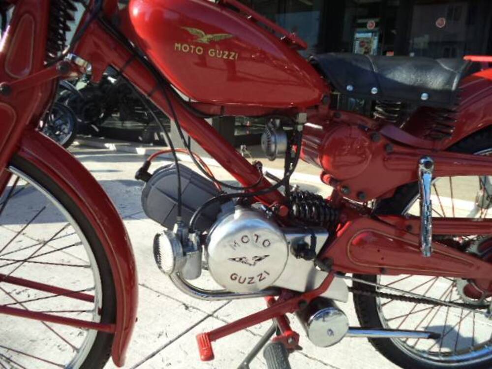 Moto Guzzi CARDELLINO 65 (7)