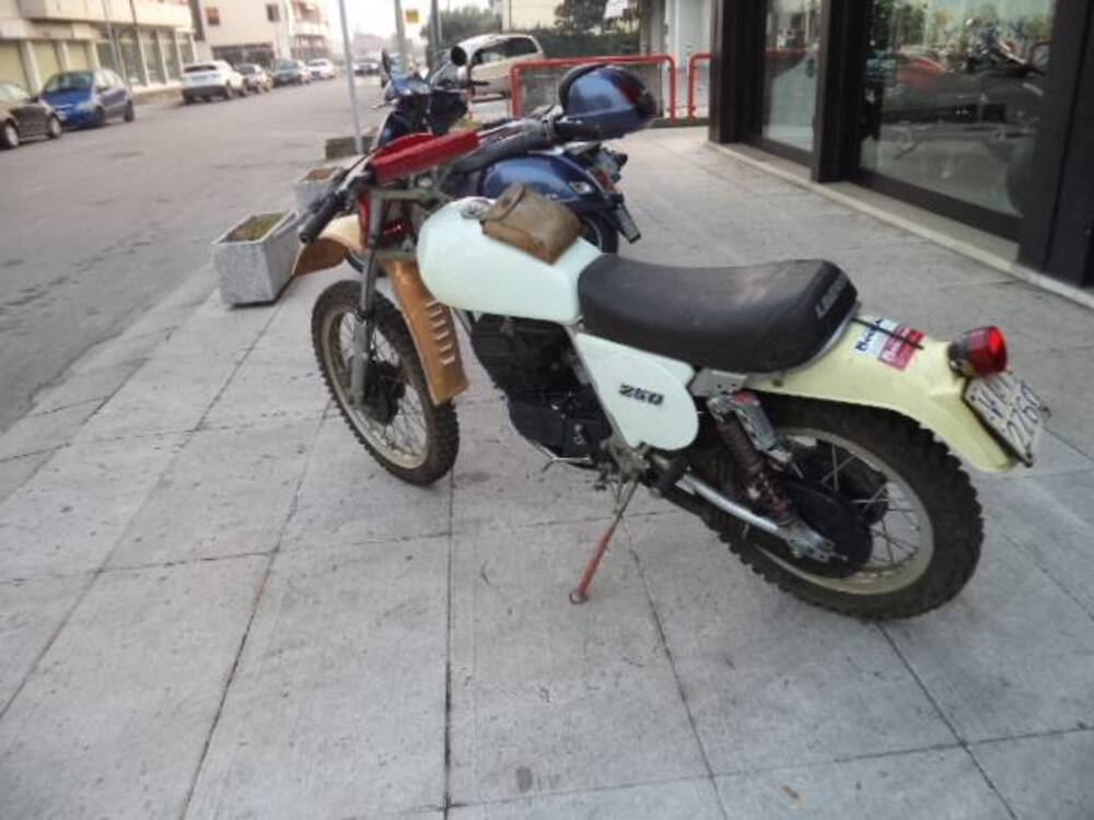 Laverda 250 2 TR  (6)