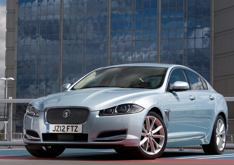 Jaguar XF 2.2D 163 CV per l&#039;Inghilterra