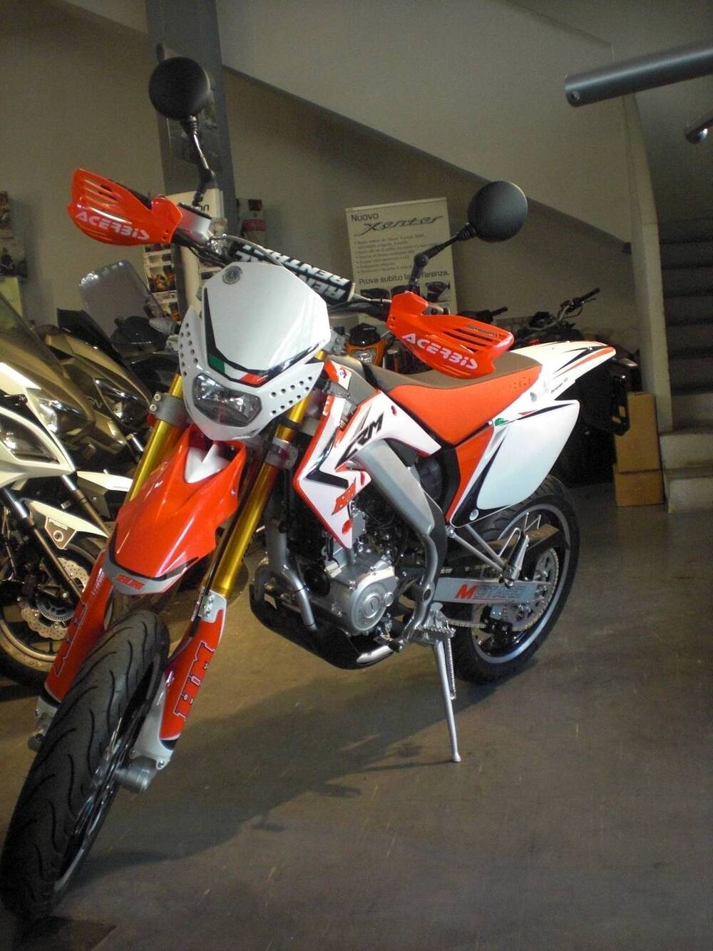 HM CRM F125 X Derapage 4t (3)