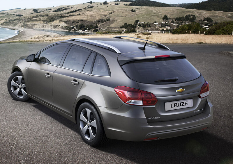 Chevrolet Cruze Station Wagon: debutter&agrave; a Ginevra