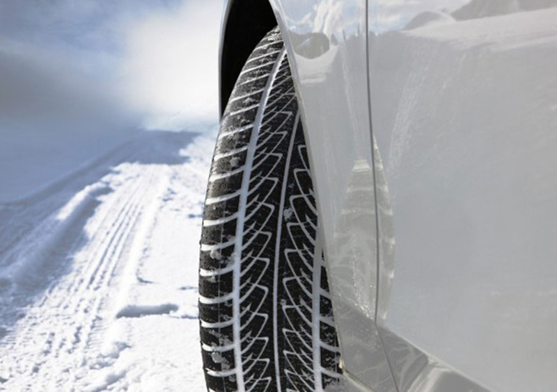 Gomme invernali o catene: dal 15 novembre scatta l&#039;obbligo. Tutto ci&ograve; che c&#039;&egrave; da sapere