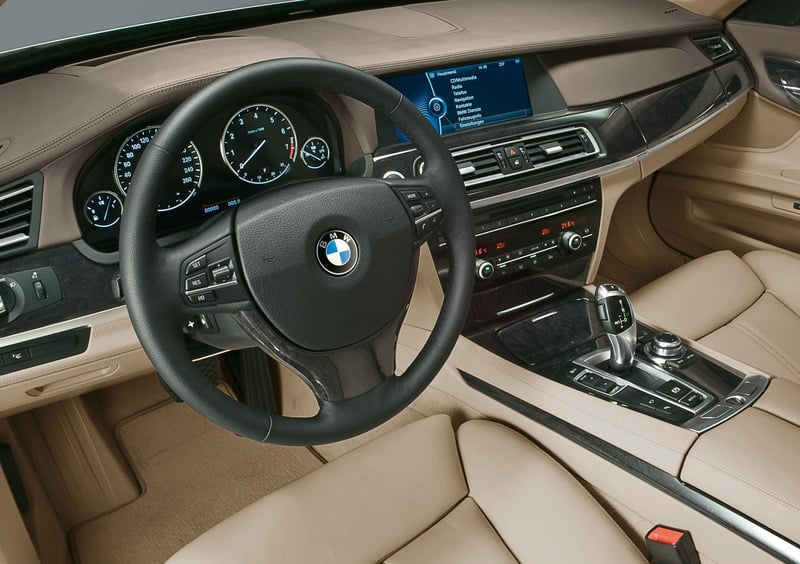 BMW Serie 7 (2008-15) (4)