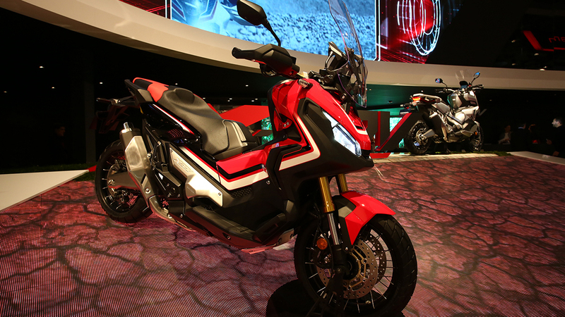 Honda X-ADV a EICMA 2016: foto e dati