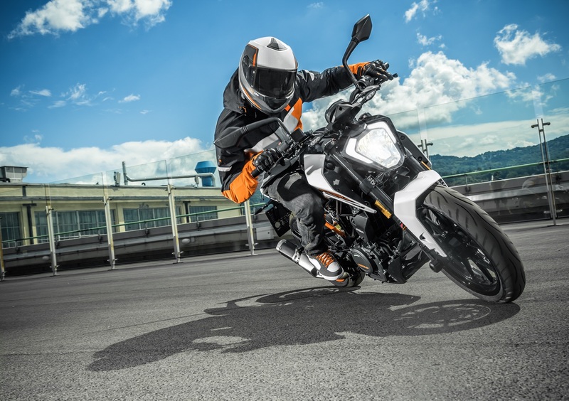 KTM 250 Duke 250 Duke ABS (2017) (5)