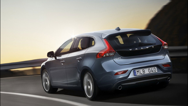 Volvo V40: i prezzi italiani