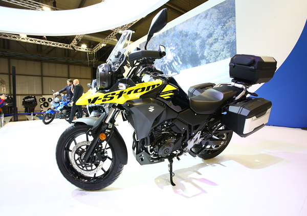 Suzuki V-Strom 250 2017 ad Eicma 2016: foto e dati