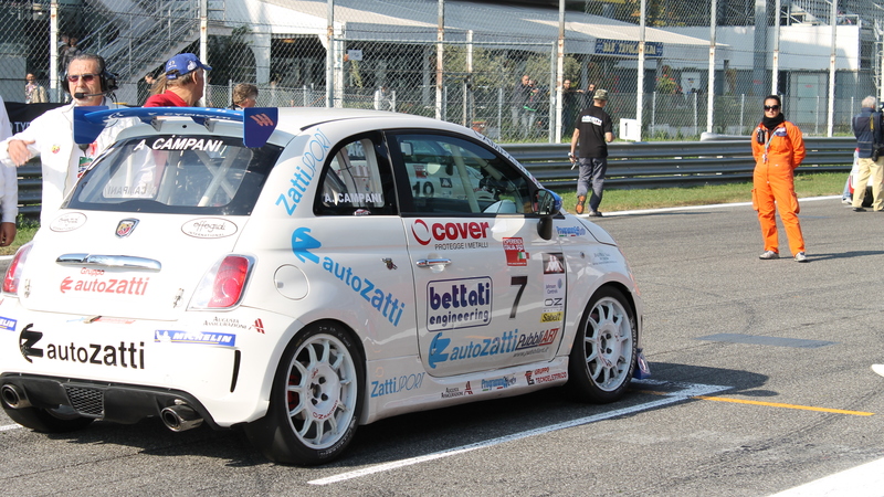 Abarth: proseguono le iscrizioni al &ldquo;Make it your race 2012&rdquo;