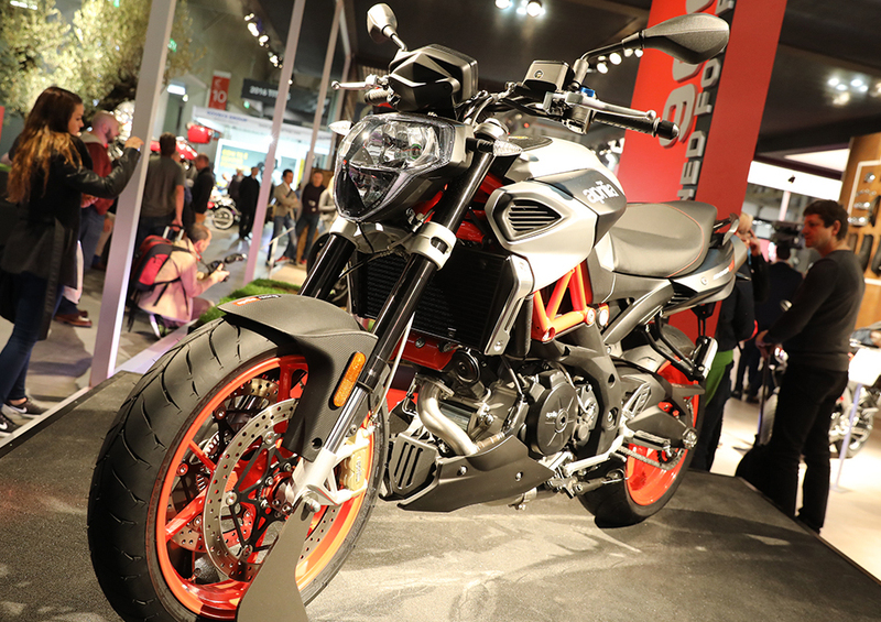 Aprilia Shiver 900 2017 ad EICMA 2016: foto e dati