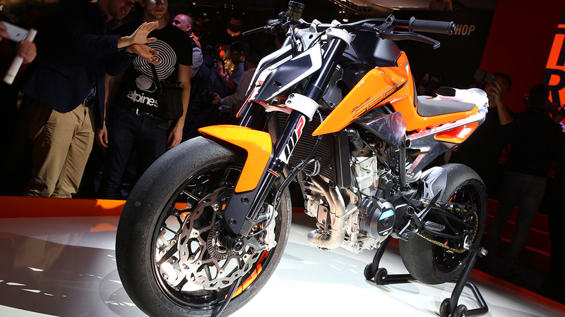 Prototipo KTM Duke 790 a Eicma 2016: foto e dati