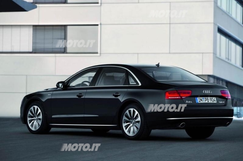 Audi A8 Hybrid: listino prezzi