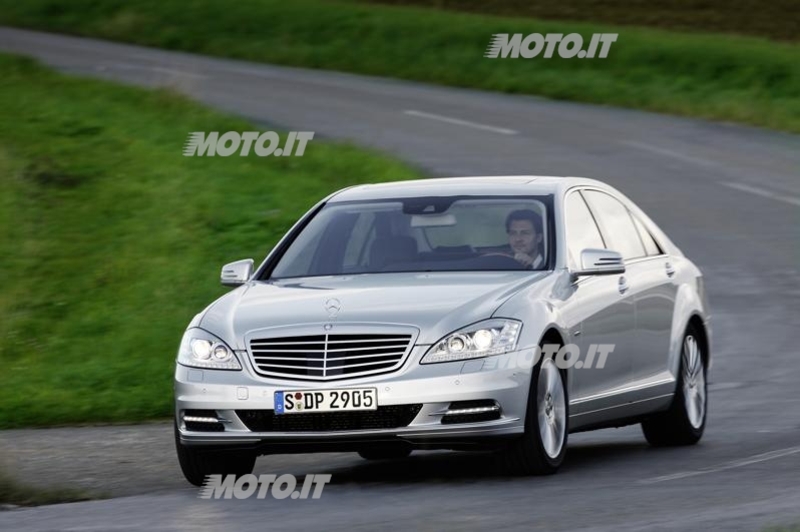 Mercedes-Benz S 250 CDI BlueEFFICIENCY World Green Car 2012