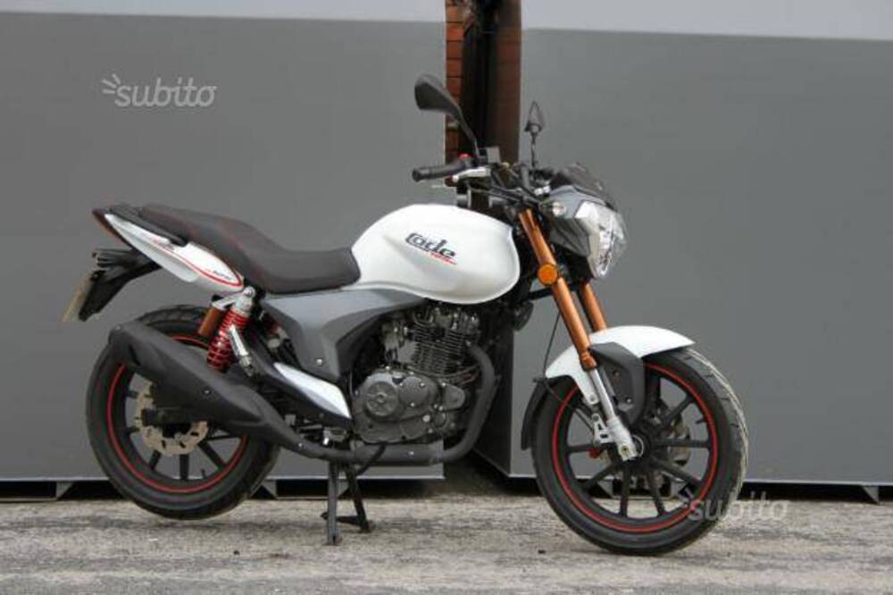 KSR Moto GRS 125 4T (2014 - 16) (3)