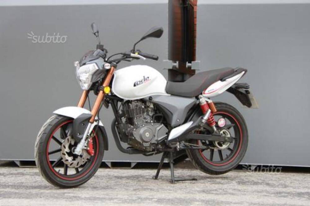 KSR Moto GRS 125 4T (2014 - 16) (2)